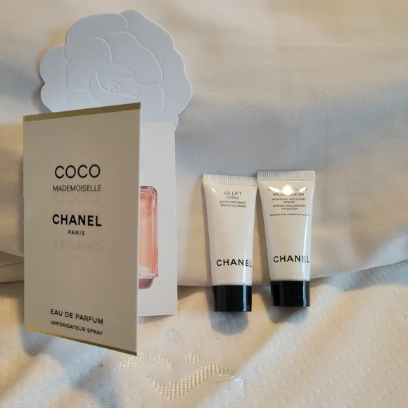 Chanel mini - Picture 1 of 4